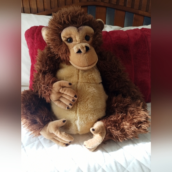 FAO Schwarz Adorable Plush Chimpanzee Toy - Picture 1 of 3